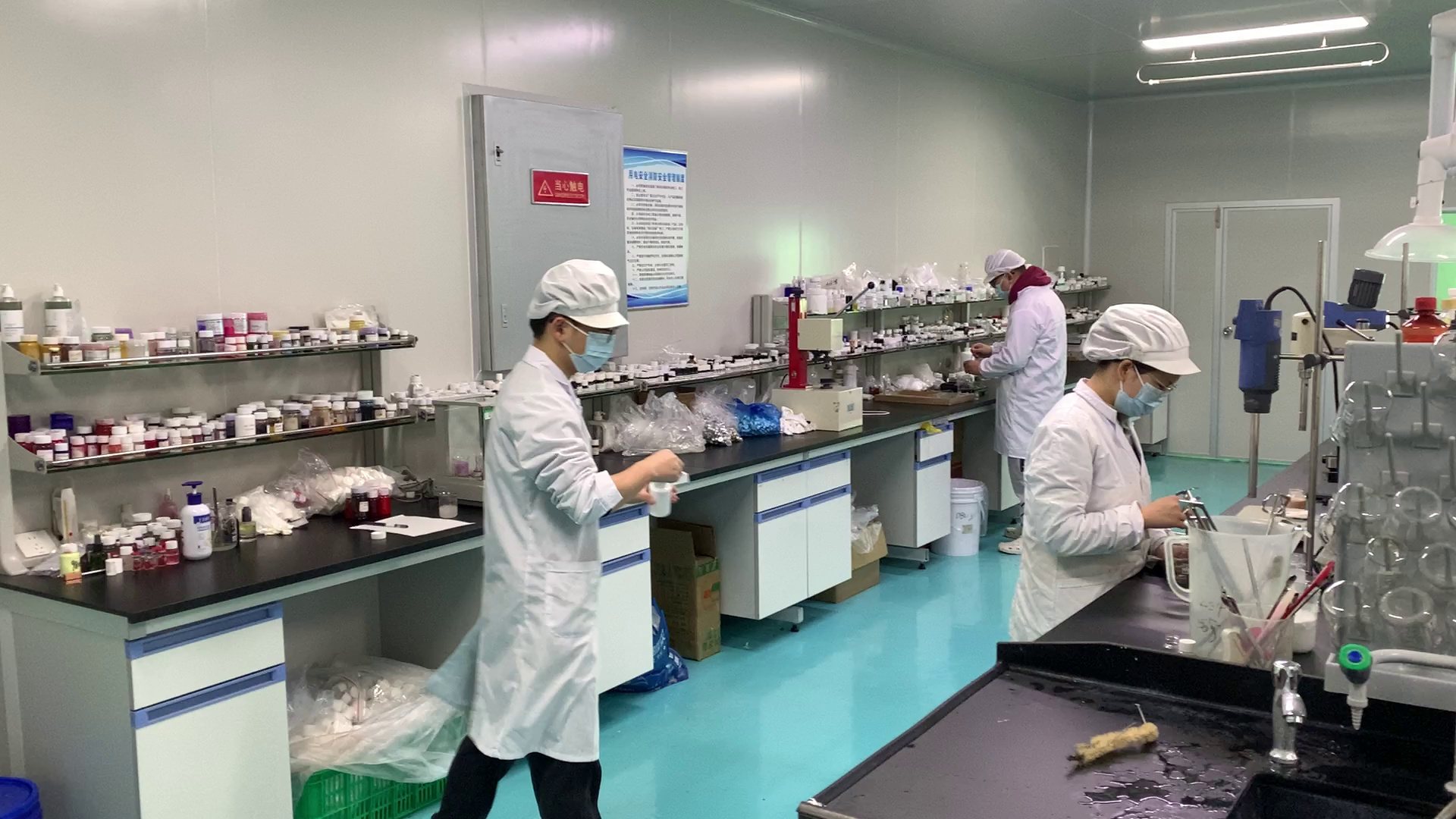Two technicians running stability testing in the jogonglabs laboratory